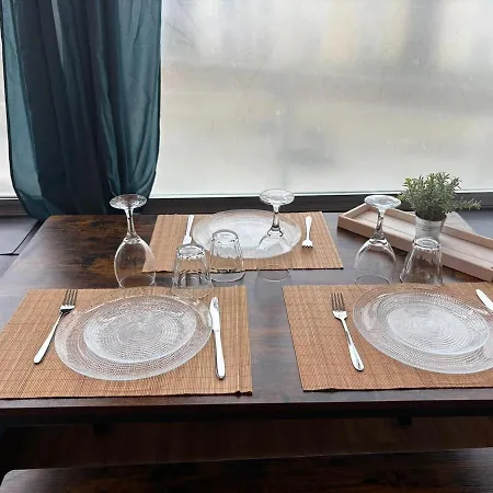 Duplex Lumineux Centre-ville شقة لو مان