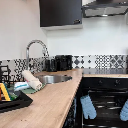 Duplex Lumineux Centre-ville شقة لو مان