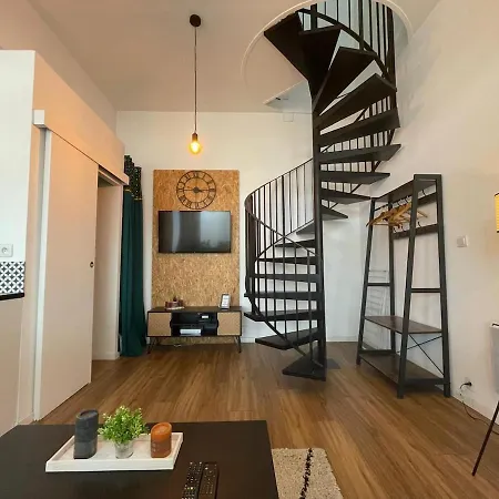 Duplex Lumineux Centre-ville شقة